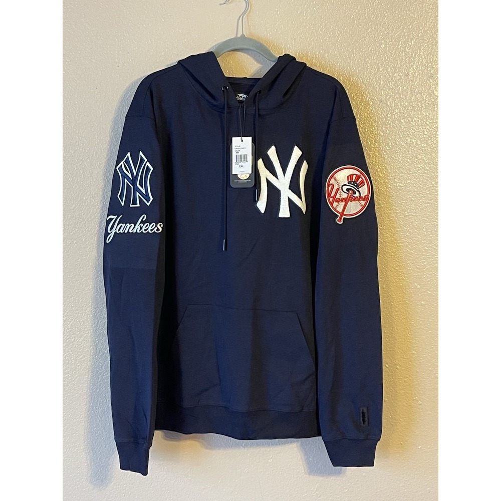 Men's 3XL NWT New York Yankees Navy Pro Standard Logo Pullover Hoodie‎
